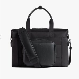 Monos Metro Duffel, Used like new